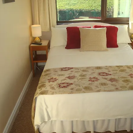 Athlumney Manor Guest Accommodation-3